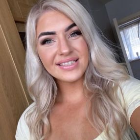Shania, Babysitter in Clonmel