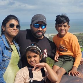 Rintu, Family in Dublin