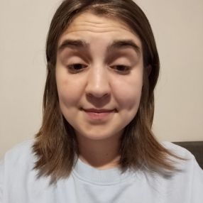 Evangelina, Babysitter in Letterkenny