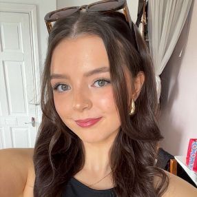 Ayslin, Babysitter in Limerick