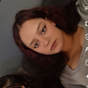 Sandra, Babysitter in Longford