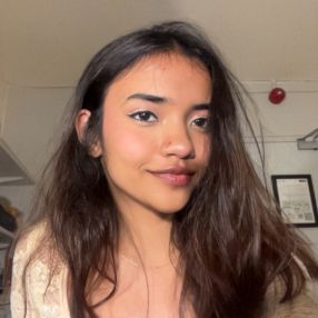Shreya, Babysitter in Galway