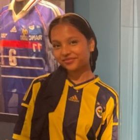 Bushra, Babysitter in Lucan
