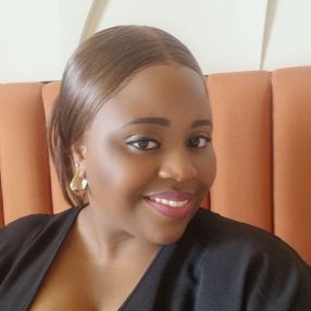 Nomagugu Nicol, Babysitter in Waterford