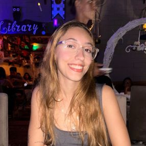 Beatriz, Babysitter in Dublin