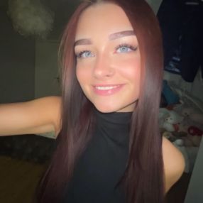 Michelle, Babysitter in Galway