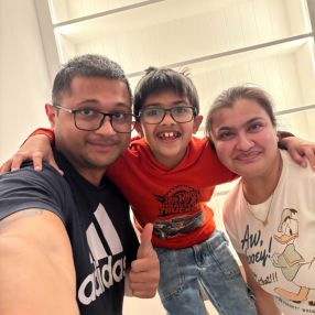 Vanit, Family in Cork