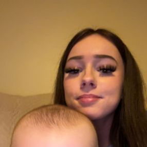 Ava, Babysitter in Rush