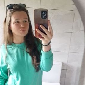 Sarah, Babysitter in Killarney