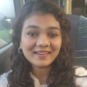 BINHA, Babysitter in Cavan