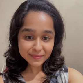 Nikhila, Babysitter in Dublin