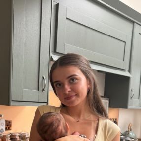 Molly, Babysitter in Kildare