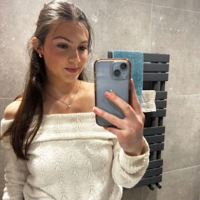 Róisín, Babysitter in Blackrock