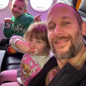 Tomas, Family in Dublin