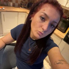 Megan, Babysitter in Letterkenny