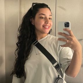 Beatriz, Babysitter in Dublin