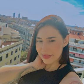 Flavia ferreira do, Babysitter in Dublin