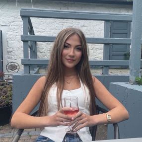 Egle, Babysitter in Monaghan