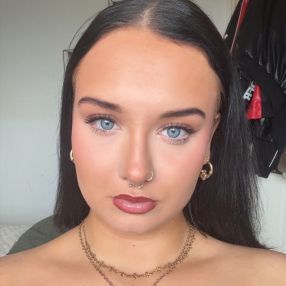 Daniela, Babysitter in Navan