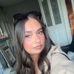 Ava, Babysitter in Cork