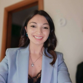 Ilaria, Babysitter in Noci