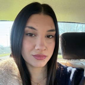 Michelle, Babysitter a Paderno