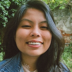 Desiree Kim, Babysitter in Pisa