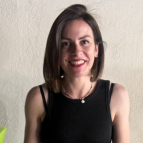Cecilia , Babysitter a Bitonto