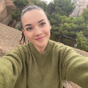 Eleonora, Babysitter a Provincia di Belluno