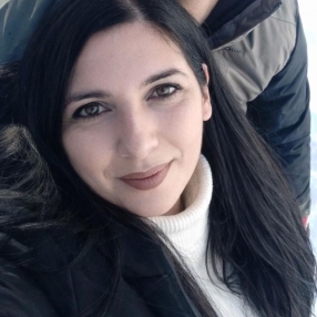 Livia, Babysitter a Trentola-ducenta