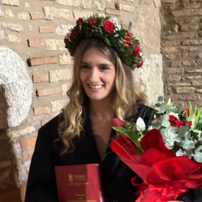 Michela, Babysitter a Provincia di Latina
