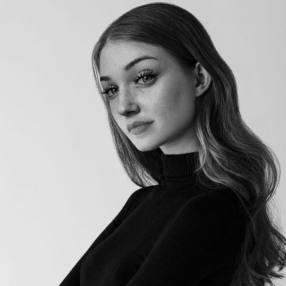 Giulia, Babysitter a Pomarolo
