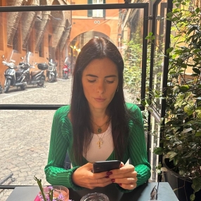 Veronica, Babysitter in Modena