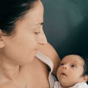 Chiara, Famiglia a Reggio Emilia