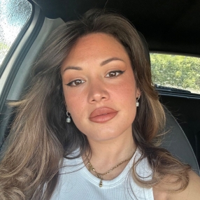 Eleonora, Babysitter in Aversa