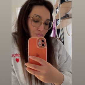 Simona, Babysitter a Valenzano