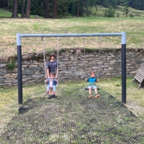 Alice, Famiglia a Valle d'Aosta