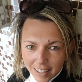 Mara, Babysitter a Valmadrera