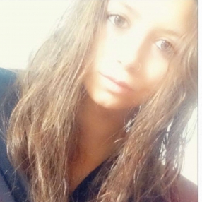 Alexandra, Babysitter a Carrù