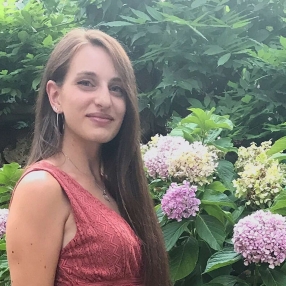 Annamaria, Babysitter a Vallo della Lucania