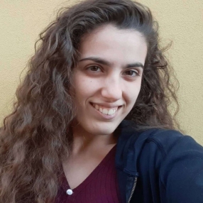 Manuela, Babysitter a Omegna