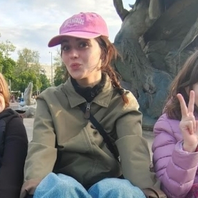 Carlotta, Babysitter in Fontanafredda