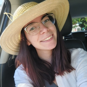 Federica, Babysitter a Castel del Piano