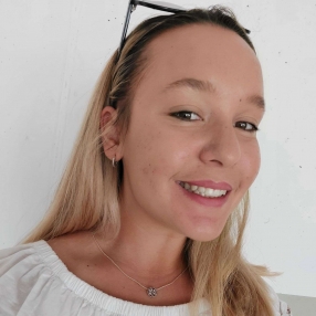 Elisa, Babysitter a Belvedere