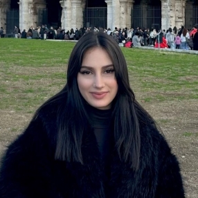 Veronica, Babysitter a Venegono inferiore