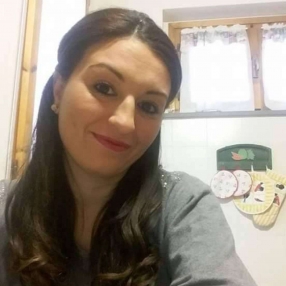 Stefania, Babysitter a Casalnuovo di Napoli