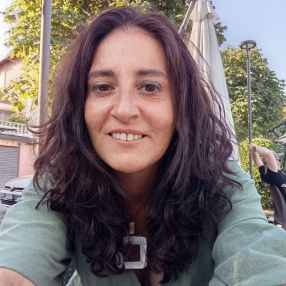 Veronica, Babysitter in Nebbiuno