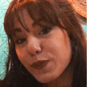 Azzurra, Babysitter in Macerata Campania