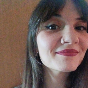 Alessandra , Babysitter a Bitritto