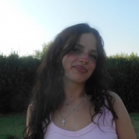 Ginger, Babysitter a Colleverde